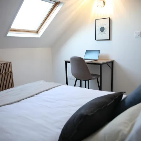 L'attique, Confort, Aere, Centre-ville, Netflix * Laval (Mayenne)