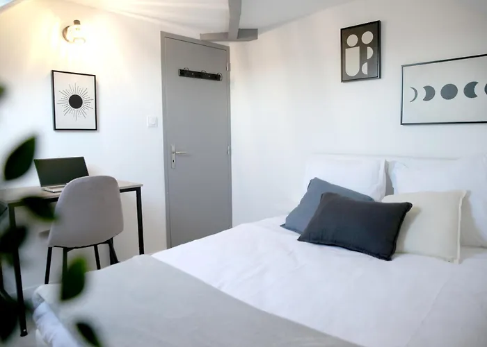 L'attique, Confort, Aere, Centre-ville, Netflix * 拉瓦勒